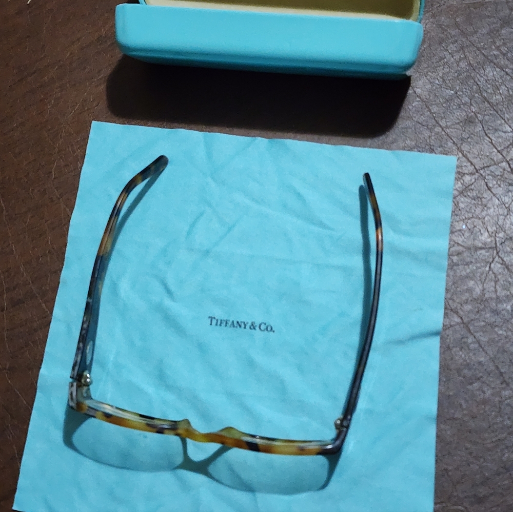 Tiffany & Co. Tortoiseshell Glasses with Case - Picture 4 of 9